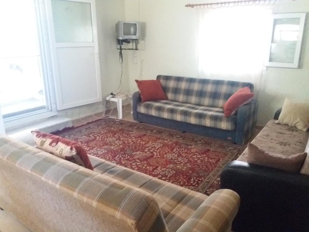 Zeus Apart Pansiyon Guzelcamlı Buitenkant foto