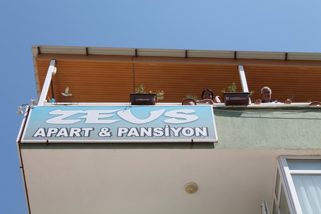 Zeus Apart Pansiyon Guzelcamlı Buitenkant foto